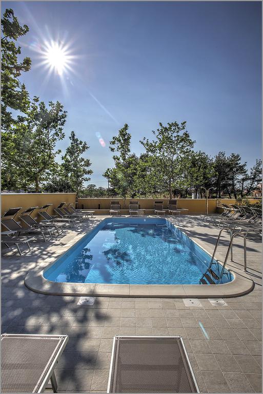 Aparthotel Zaton ซาตอน ภายนอก รูปภาพ