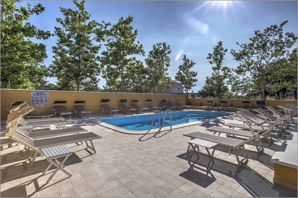 Aparthotel Zaton ซาตอน ภายนอก รูปภาพ