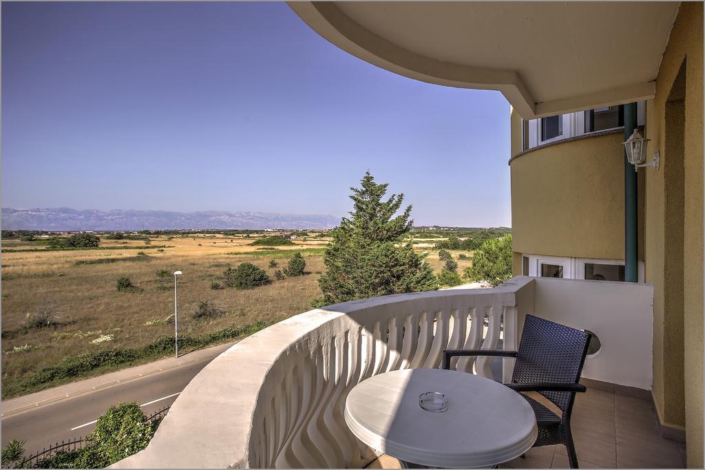 Aparthotel Zaton ซาตอน ภายนอก รูปภาพ