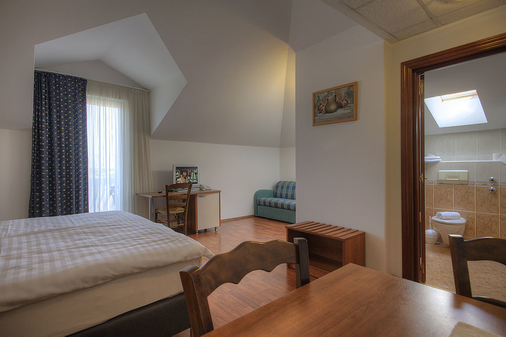 Aparthotel Zaton ซาตอน ภายนอก รูปภาพ