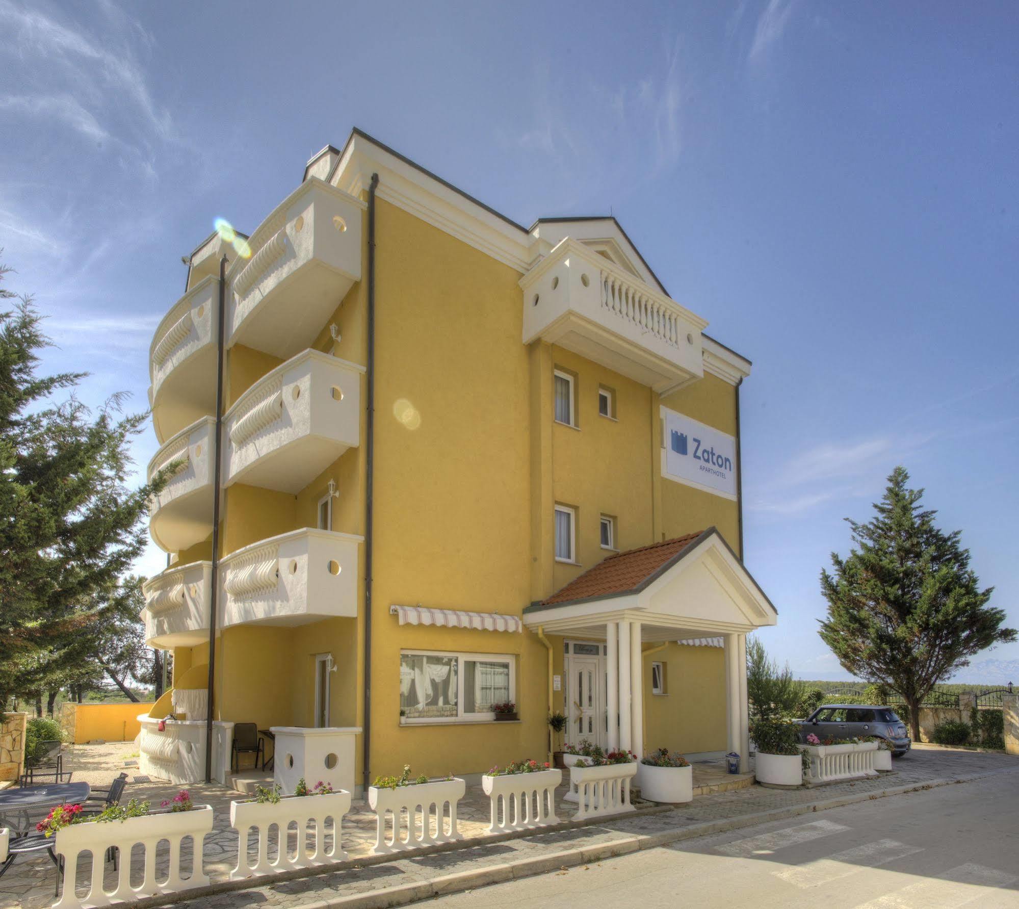 Aparthotel Zaton ซาตอน ภายนอก รูปภาพ